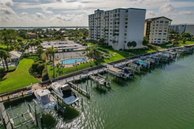 Beach Condo For Sale in Clearwater Beach, Florida