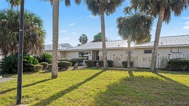 Beach Condo For Sale in Crystal River, Florida