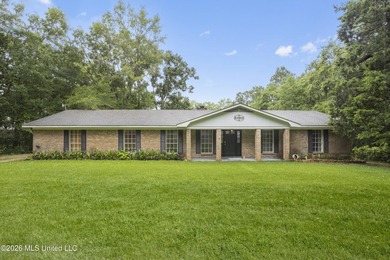 Beach Home For Sale in Gautier, Mississippi