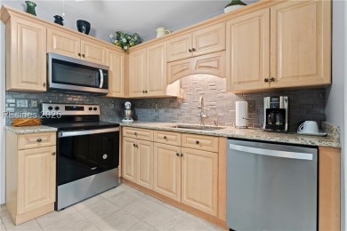 Beach Condo For Sale in Hilton Head Island, South Carolina