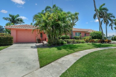 Beach Home Sale Pending in Marco Island, Florida