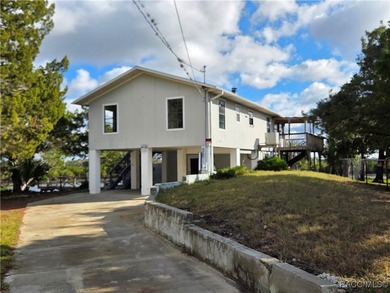 Beach Home For Sale in Crystal River, Florida