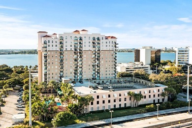 Beach Condo For Sale in West Palm Beach, Florida