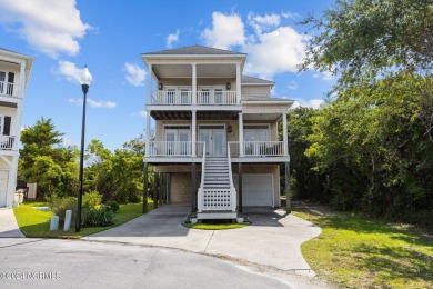 Beach Home For Sale in Atlantic Beach, North Carolina