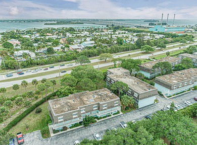 Beach Condo For Sale in Vero Beach, Florida