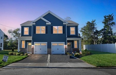 Beach Home For Sale in Villas, New Jersey