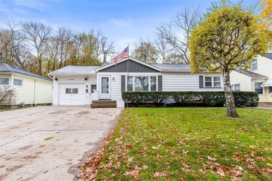 Beach Home Sale Pending in Rochester, New York