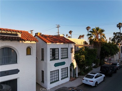 Beach Townhome/Townhouse For Sale in Long Beach, California