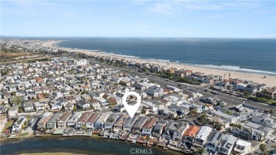 Beach Home Sale Pending in Newport Beach, California