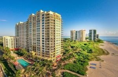 Beach Condo For Sale in Singer Island, Florida