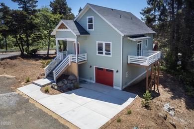 Beach Home Active Under Contract in Lincoln City, Oregon