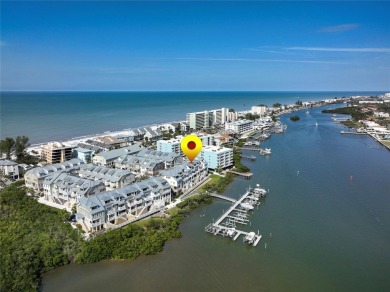 Beach Townhome/Townhouse For Sale in Indian Shores, Florida
