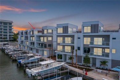 Beach Townhome/Townhouse For Sale in Clearwater, Florida