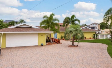 Beach Home For Sale in Palm Harbor, Florida