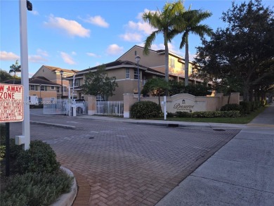 Beach Home Sale Pending in Boynton Beach, Florida