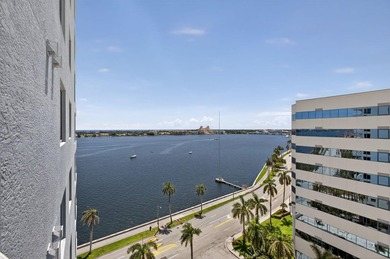 Beach Condo Sale Pending in West Palm Beach, Florida