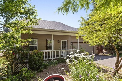 Beach Home For Sale in Lincoln City, Oregon