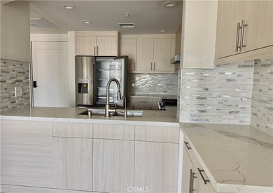 Beach Condo For Sale in Long Beach, California