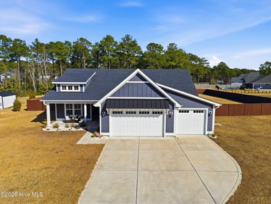 Beach Home For Sale in Holly Ridge, North Carolina