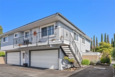 Beach Condo For Sale in Huntington Beach, California