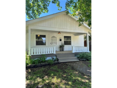 Beach Home Sale Pending in Ukiah, California