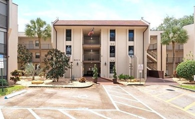 Beach Condo For Sale in Tamarac, Florida