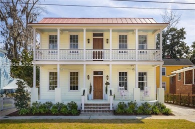 Beach Home For Sale in Beaufort, South Carolina