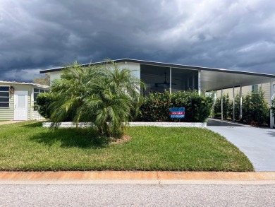 Beach Home For Sale in Ellenton, Florida