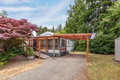 Beach Home For Sale in Lincoln City, Oregon