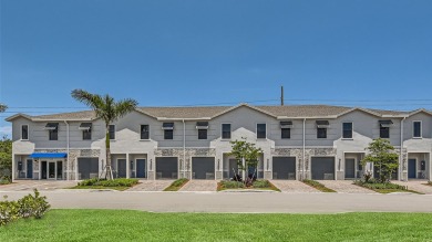 Beach Townhome/Townhouse For Sale in Pompano Beach, Florida