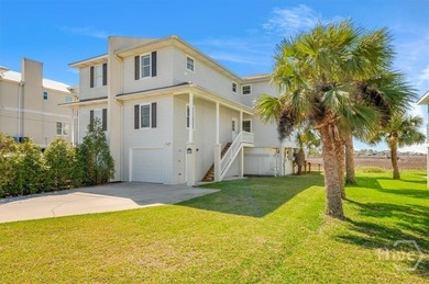 Beach Townhome/Townhouse For Sale in Tybee Island, Georgia