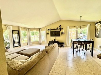 Beach Condo For Sale in Oakland Park, Florida