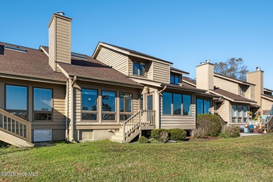 Beach Townhome/Townhouse For Sale in Hampstead, North Carolina