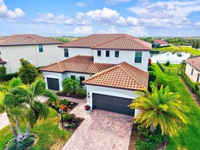 Beach Home For Sale in Bradenton, Florida