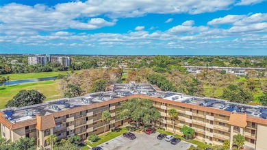 Beach Condo For Sale in Lauderhill, Florida