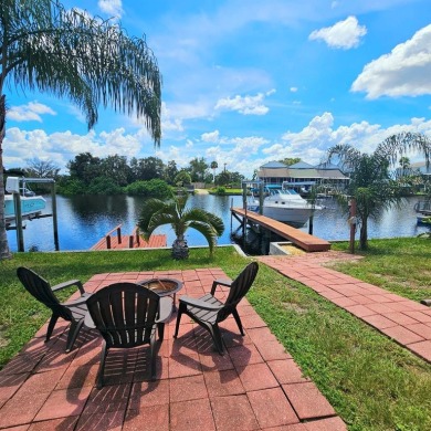 Beach Home For Sale in Holiday, Florida