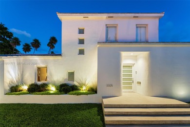 Beach Home For Sale in Miami Beach, Florida
