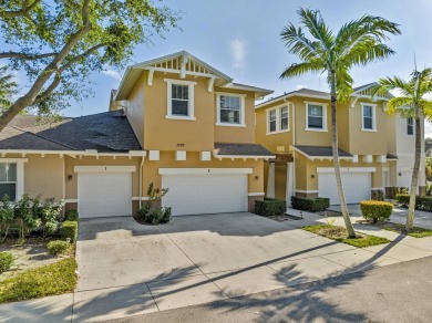 Beach Townhome/Townhouse For Sale in West Palm Beach, Florida