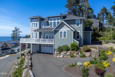 Beach Home For Sale in Lincoln City, Oregon