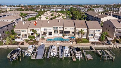 Beach Townhome/Townhouse For Sale in St. Petersburg, Florida