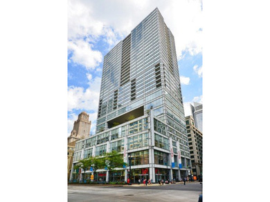 Beach Condo For Sale in Chicago, Illinois