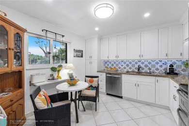 Beach Condo For Sale in Tamarac, Florida