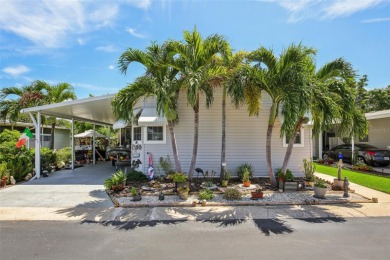 Beach Home For Sale in St. Petersburg, Florida