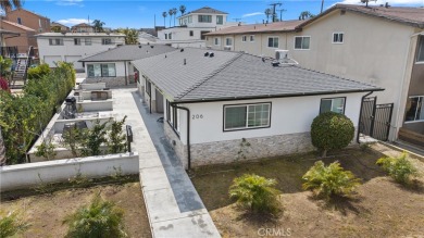 Beach Apartment For Sale in Huntington Beach, California
