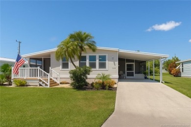 Beach Home Sale Pending in Hobe Sound, Florida