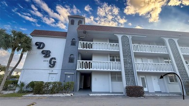 Beach Condo For Sale in Deerfield Beach, Florida