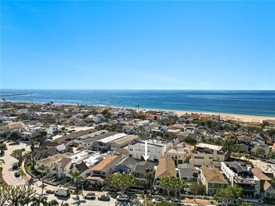 Beach Townhome/Townhouse For Sale in Newport Beach, California