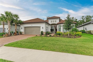 Beach Home For Sale in Bradenton, Florida