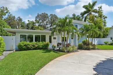 Beach Home For Sale in Venice, Florida