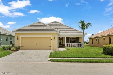 Beach Home For Sale in Fort Myers, Florida